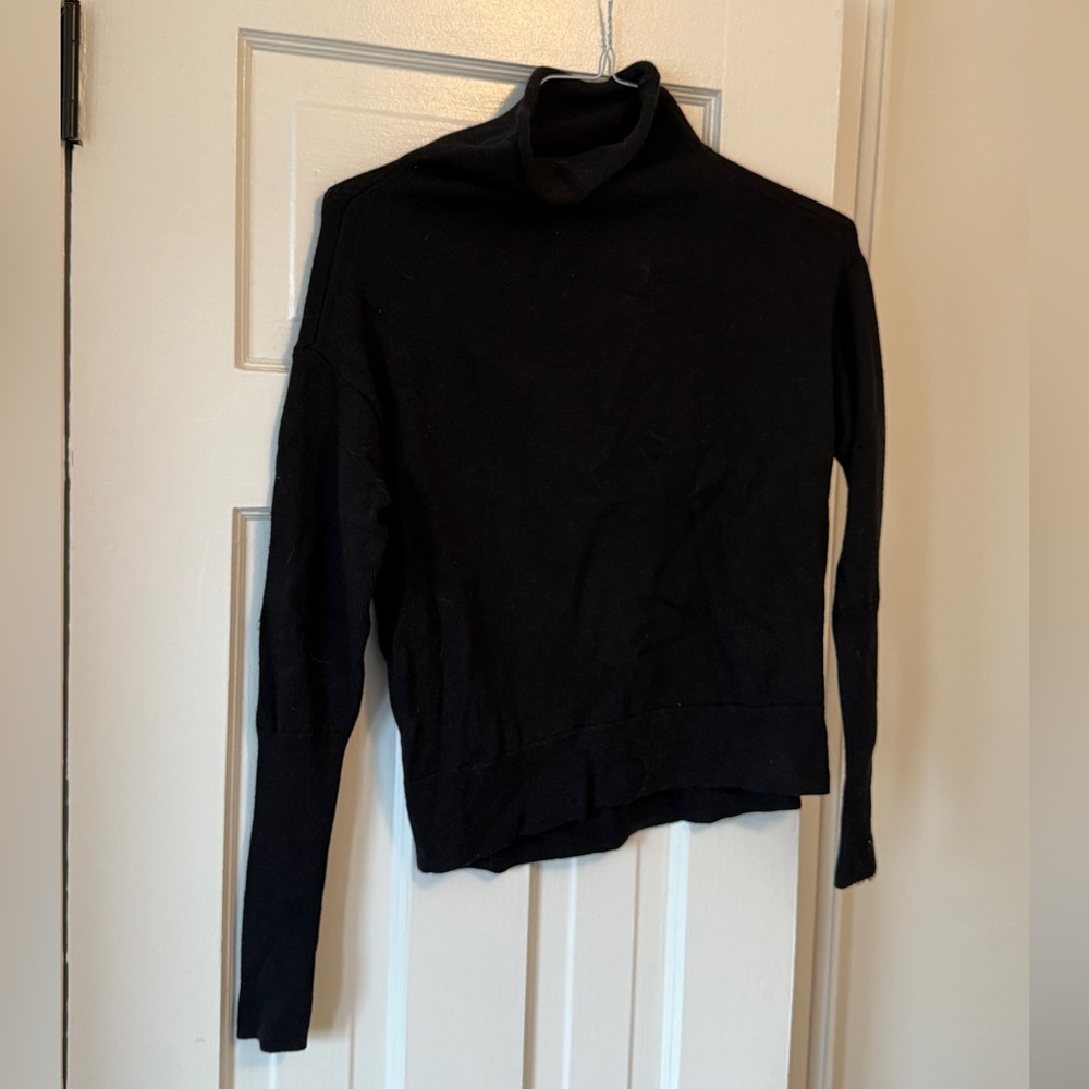 Wilfred Classic Black Turtleneck Sweater 100% wool